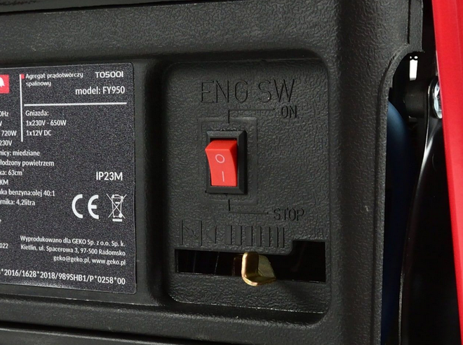 Генератор бензиновий 0.72 кВт Tvardy T05001