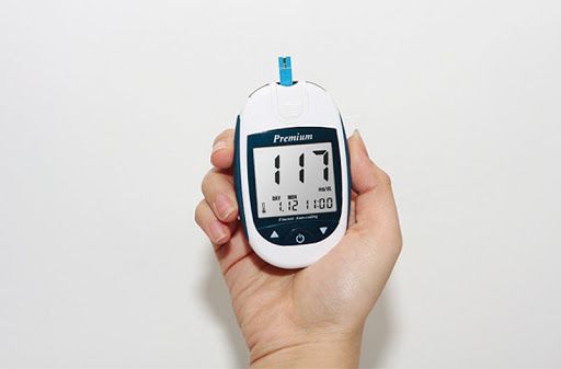 Глюкометр + тест полоски 100 шт. Fine test Auto-coding Premium